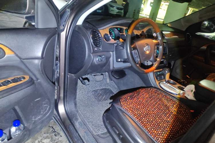 Used Buick Enclave 2010 3.6L Elite Edition