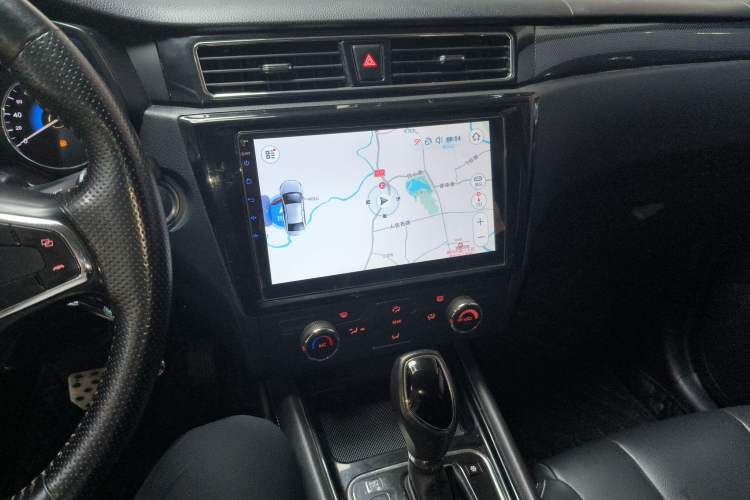 Used Dongfeng Fengon 580 2017 1.5T CVT Comfort Model Audio And AC Panel