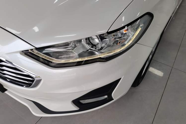 Used Ford Mondeo 2020 EcoBoost 180 Stylish Model
