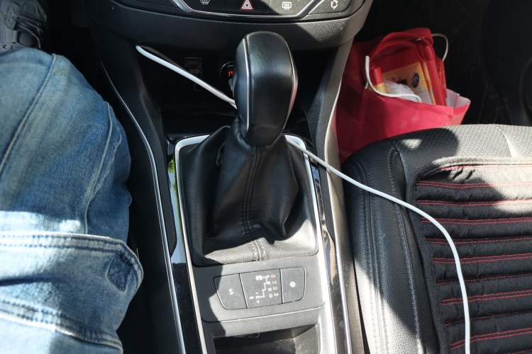 Used Peugeot 408 2016 1.6T Automatic Luxury Edition
