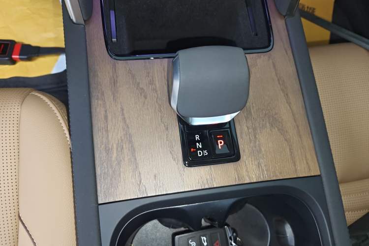 Used Land Rover Discovery Sport 2025 249 PS Performance Tech Edition