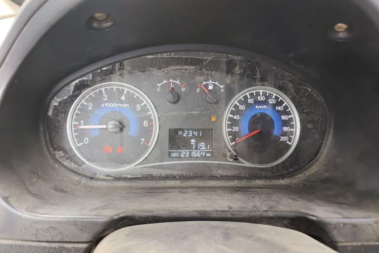Used Dongfeng Fengon 330 2014 1.5L Manual Standard Edition DK15-02 Instrument Cluster