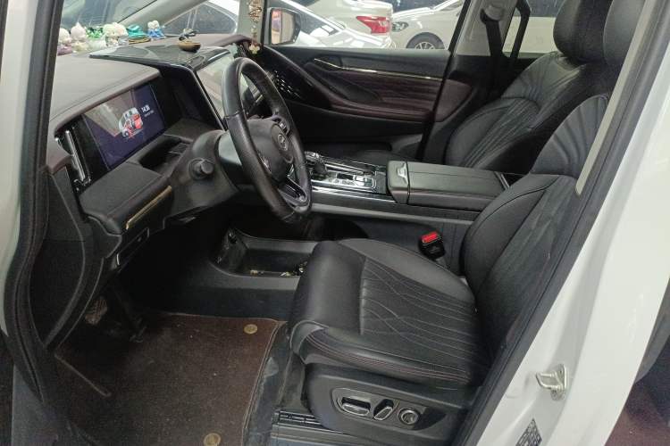 Used GAC Trumpchi M8 2024 Master Series 400T Ultimate Edition