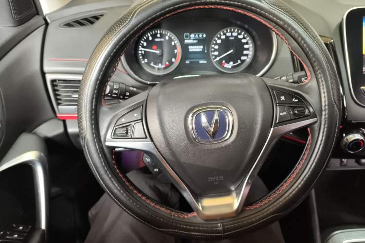 Used CHANGAN CS55 2017 1.5T Manual Colorful Edition
