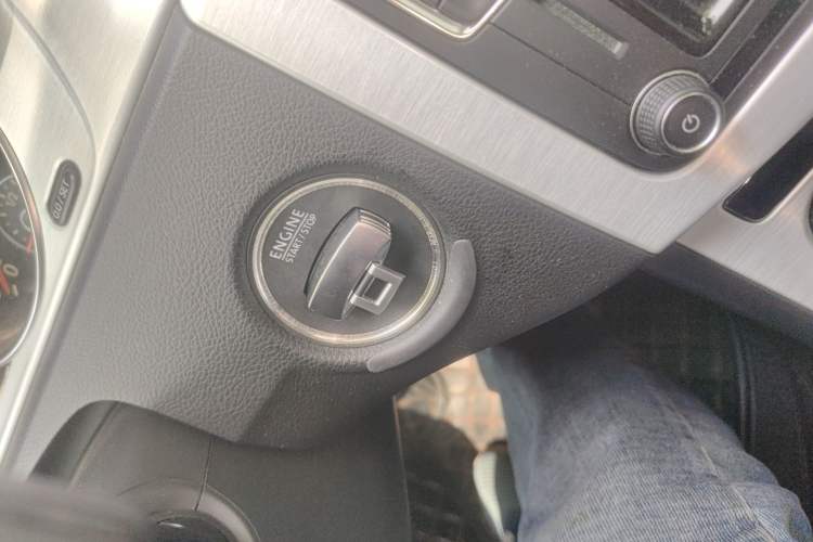 Used Volkswagen FAW-Volkswagen CC 2016 1.8TSI Luxury Model
