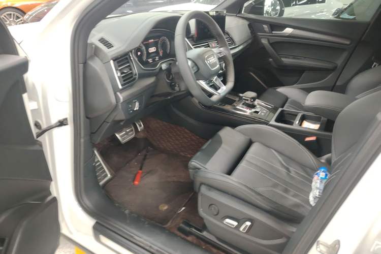 Used Audi Q5L 2023 40T Luxury Dynamic Model
