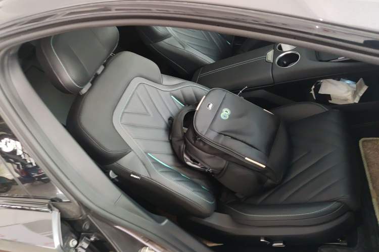 Used Deepal SL03 2025 Pure Electric Classic Edition Right Front Seat