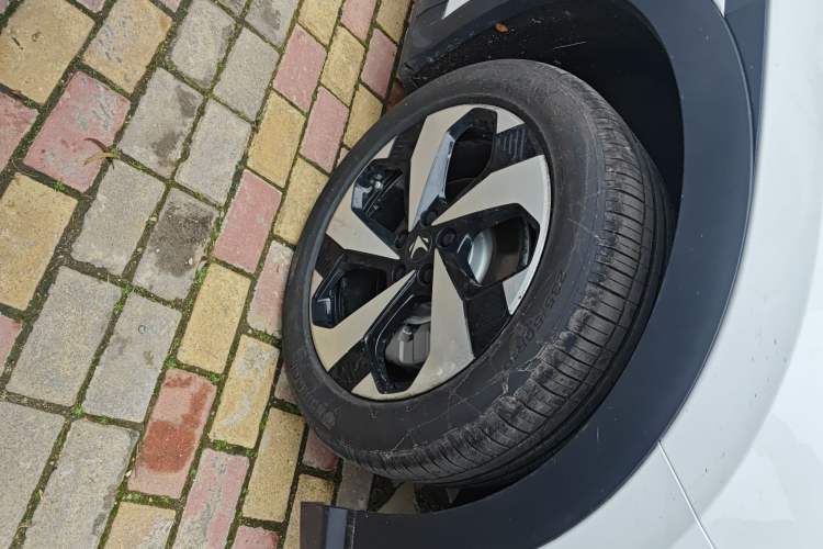 Used ARCFOX Alpha T5 2025 520 MAX