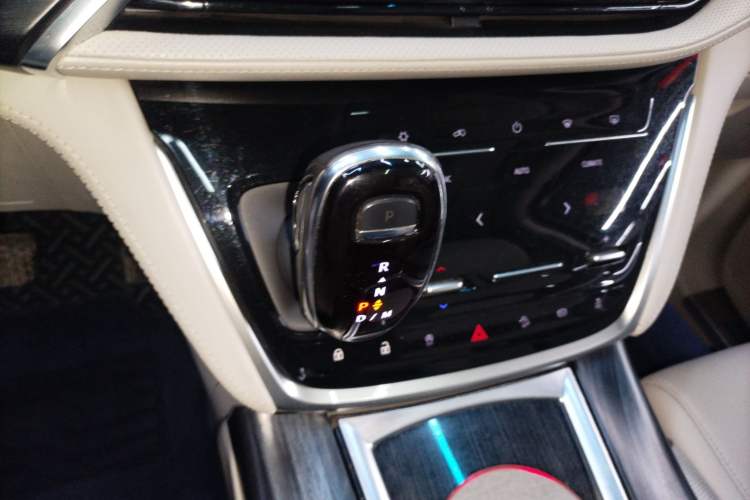 Used Buick GL8 2021 ES Landtrek 653T Comfort Edition
