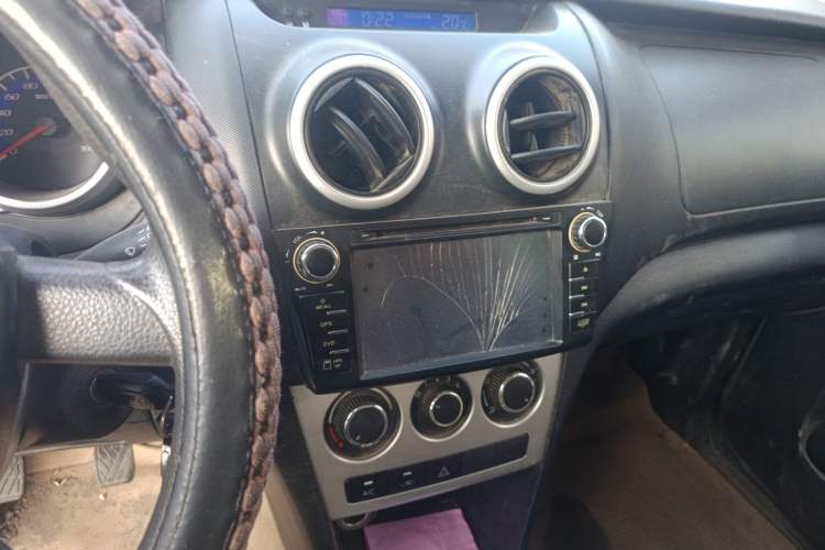 Used CHANGAN KAICHENG Ounuo S 2014 1.3L Happiness Model Audio And AC Panel