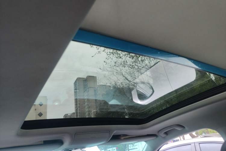 Used Volkswagen Tiguan L 2018 330TSI Automatic Two-Wheel Drive Luxury Edition Headliner