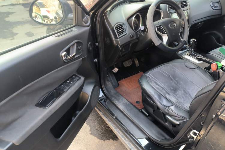 Used GAC Trumpchi GS5 2014 1.8T Automatic Two-Wheel Drive Supreme Edition Driver Seat