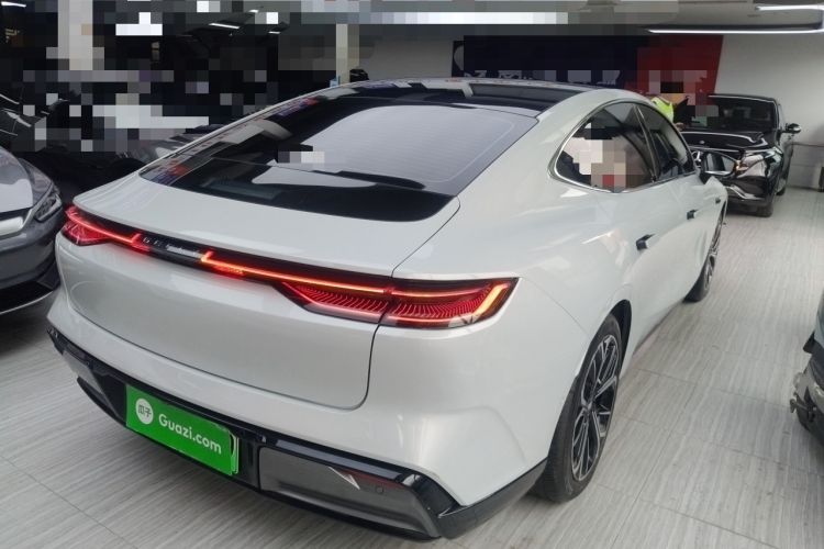 Used Geely Galaxy E8 2025 575 km Exploration Intelligent Driving Edition
