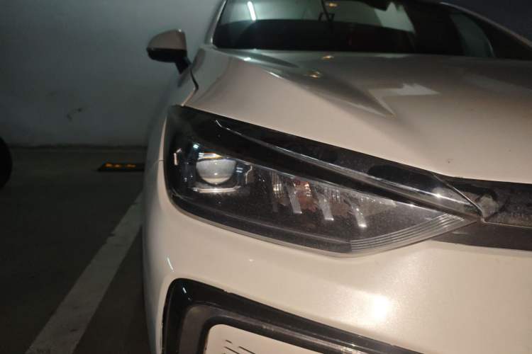 Used BAIC Beijing EU5 2019 R500 Smart Wind Edition