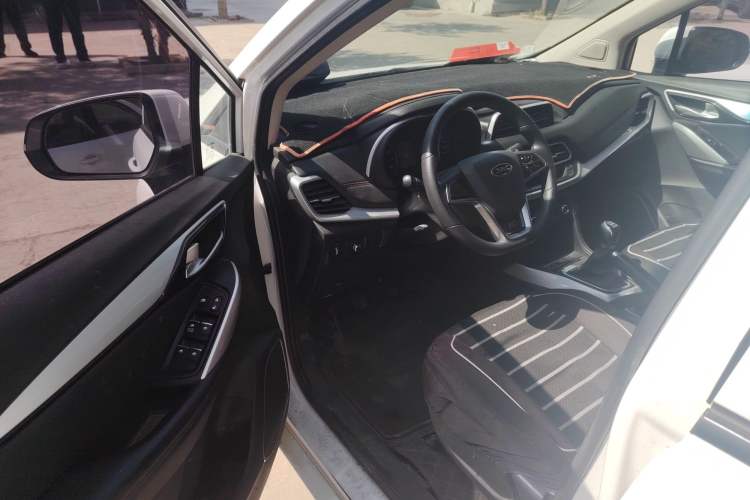 Used JAC Group Refine R3 2018 1.6L Manual Comfort Model
