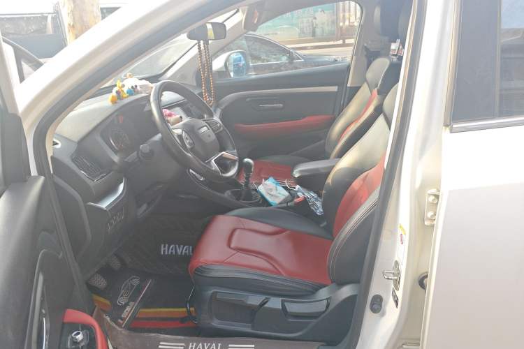 Used Haval H2s 2017 Blue Label 1.5T Manual Elite Model Left Front Seat
