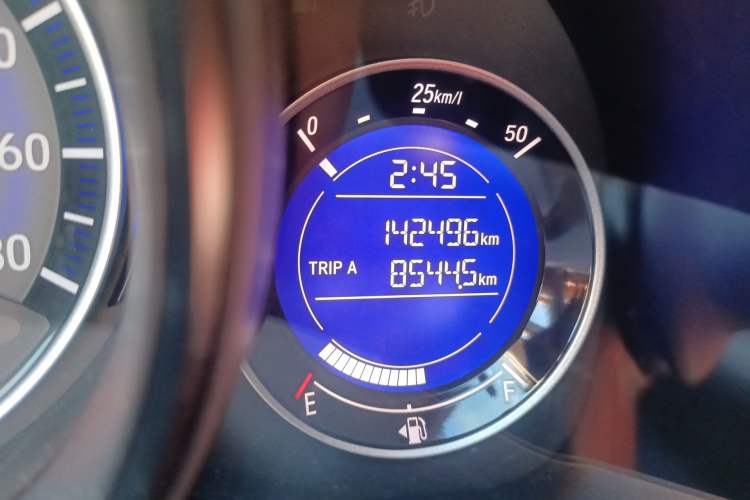 Used Honda Fit 2016 1.5L LX CVT Comfort Model Odometer Close Up