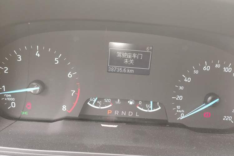 Used Ford EcoSport 2018 1.5L Automatic Platinum Wing Model
