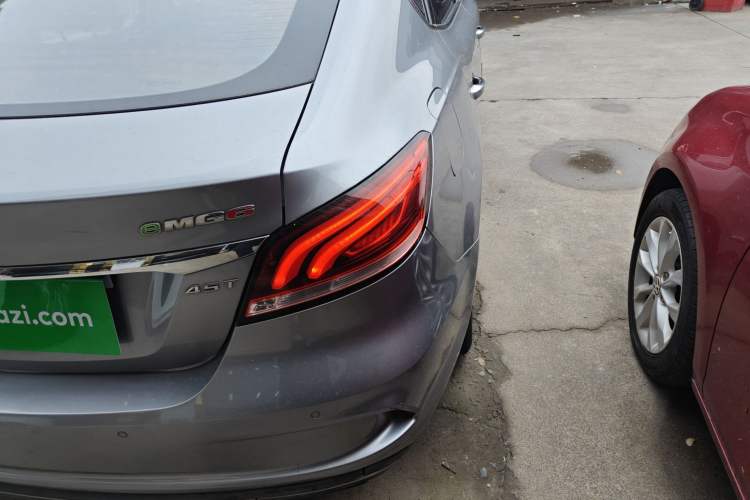 Used MG 6 New Energy 2018 45T E-DRIVE Intelligent Hybrid Premium Internet Edition Exterior 3