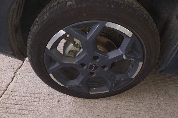 Used BYD Seagull 2025 405 km Flying Edition Right Rear Wheel Hub