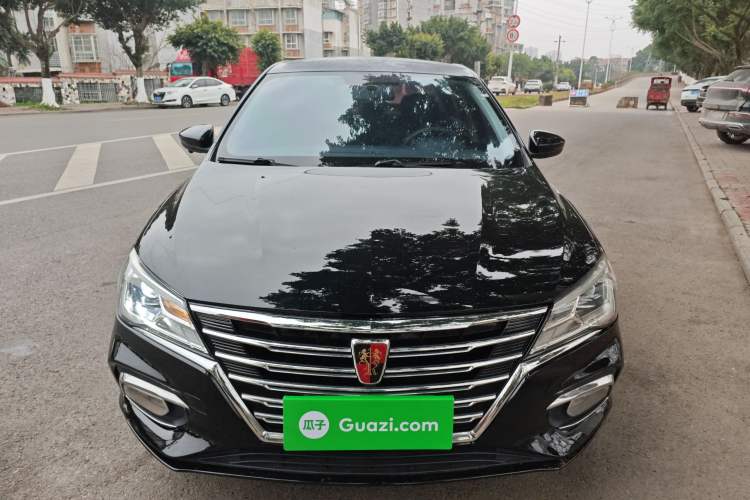 Used Roewe i5 2019 1.5L Automatic 4G Connected Langyue Edition