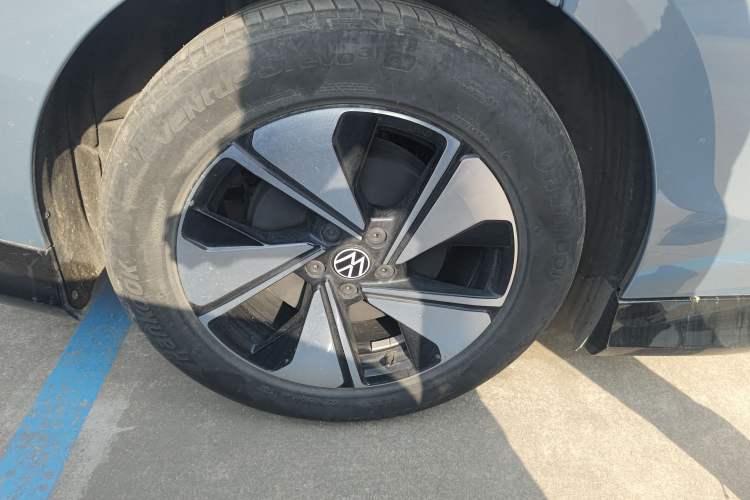 Used Volkswagen ID.7 VIZZION 2024 AIR model