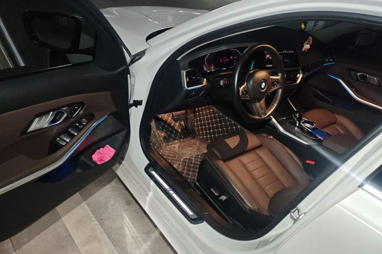 Used BMW 3 Series 2020 Restyled 325Li M Sport Package Driver Seat