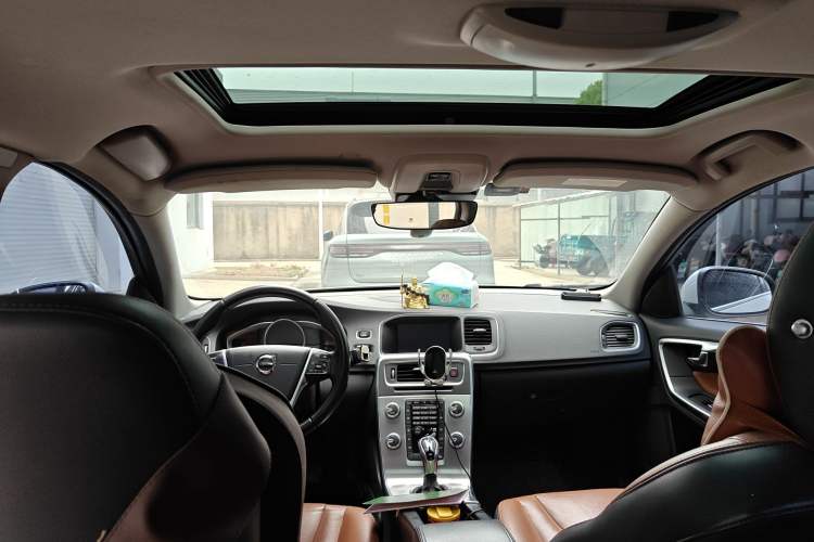 Used Volvo S60 2018 S60L T5 Intelligent Drive Edition
