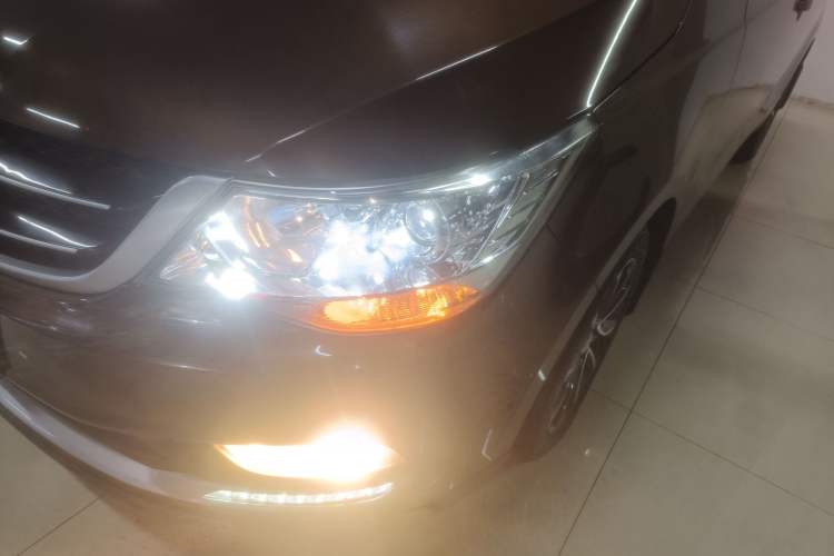 Used Baojun 730 2016 Revised 1.5L Manual Standard Version 7 Seats China V Emission Standard
