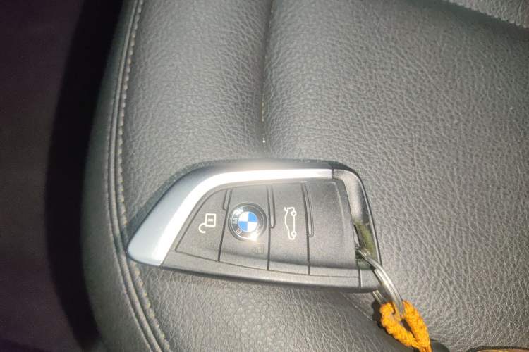 Used BMW X1 2016 sDrive18Li Premium Edition
