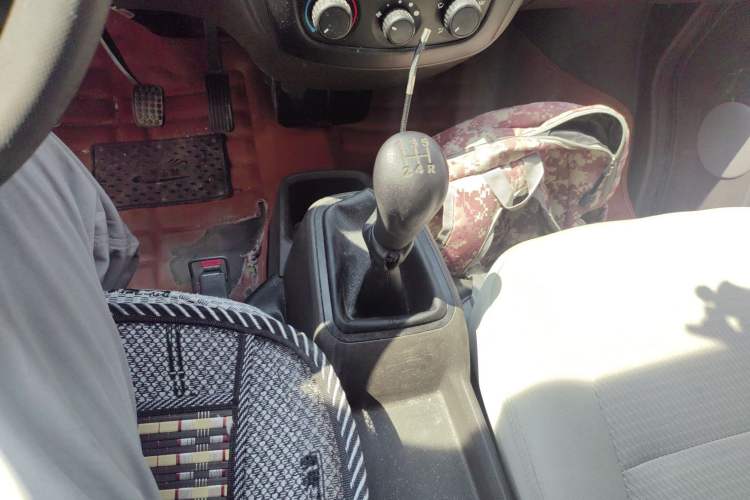 Used Wuling Rongguang S 2022 1.2L Base Version 5-Seater LSI