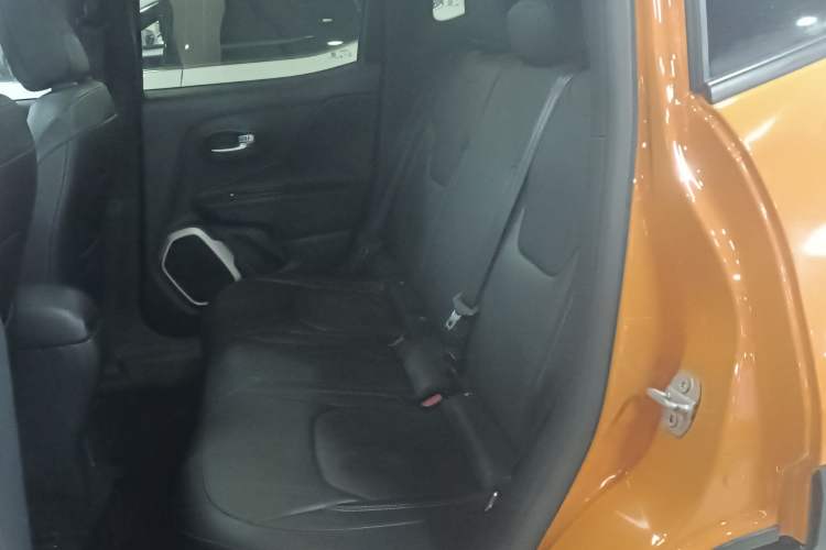 Used Jeep Renegade 2016 1.4T Automatic Smart Edition
