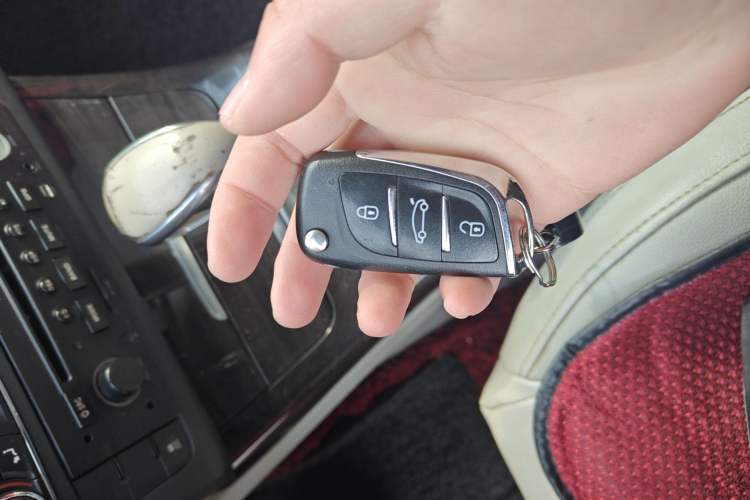 Used Citroen C5 2014 2.0L Automatic Luxury Edition Vehicle Key