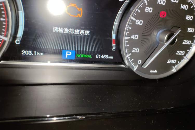 Used GAC Trumpchi M6 2021 270T DCT Elite Edition (7-seater) Odometer Close Up