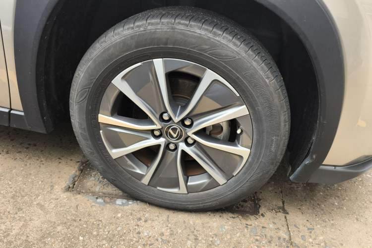 Used Lexus UX New Energy 2020 300e Pure·Joy Edition Right Front Wheel Hub