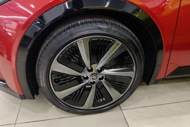 Used Toyota bZ5 2025 Model 550 PRO Smart Driving Edition
