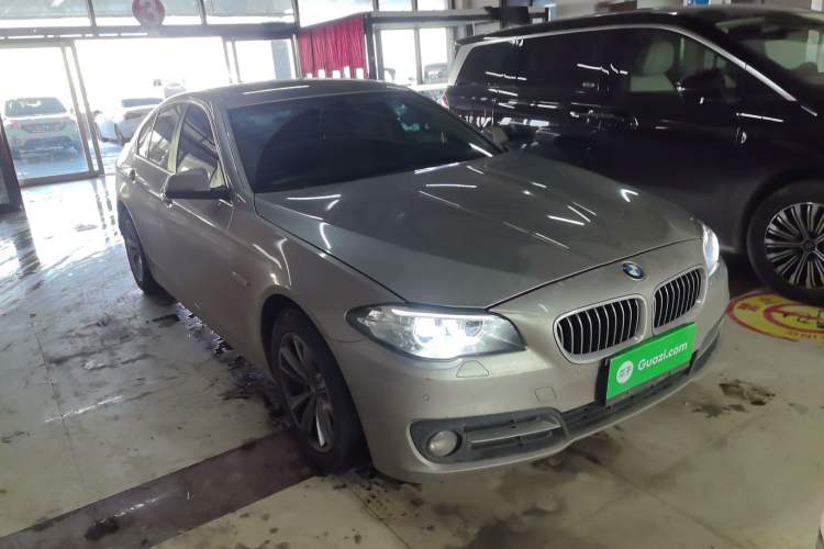 Used BMW 5 Series 2015 520i Elegant Edition