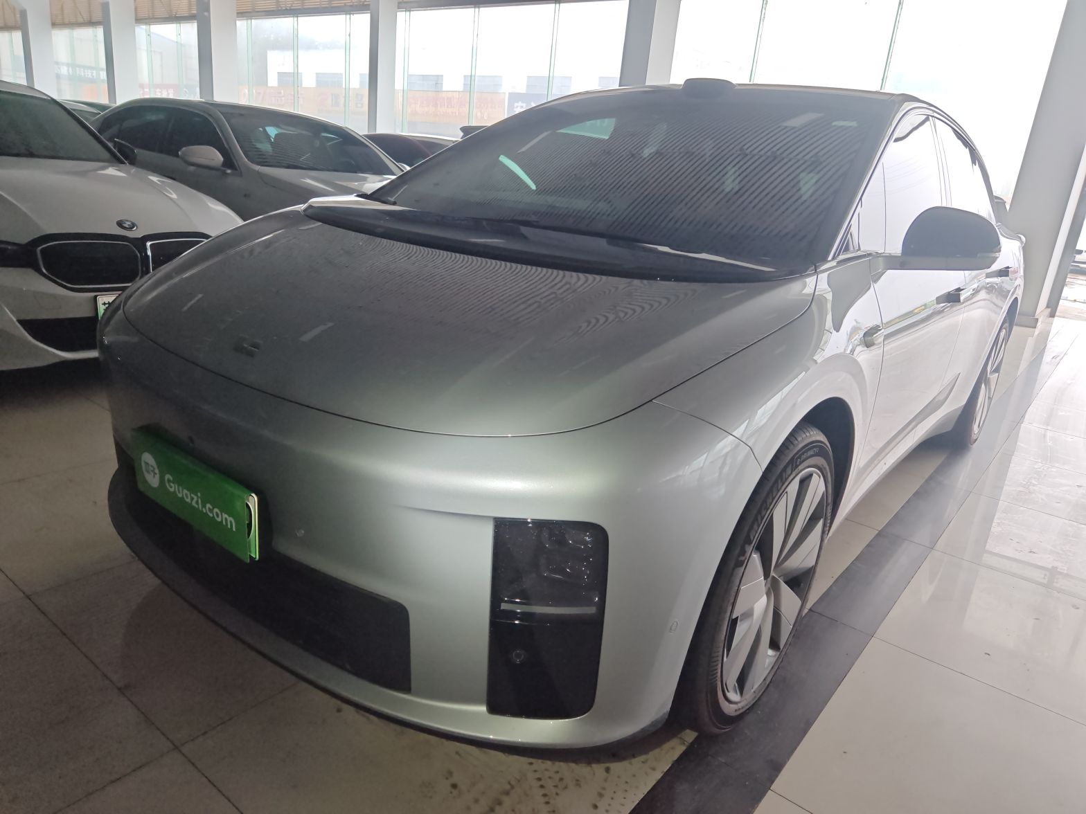 Parte inferior delantera