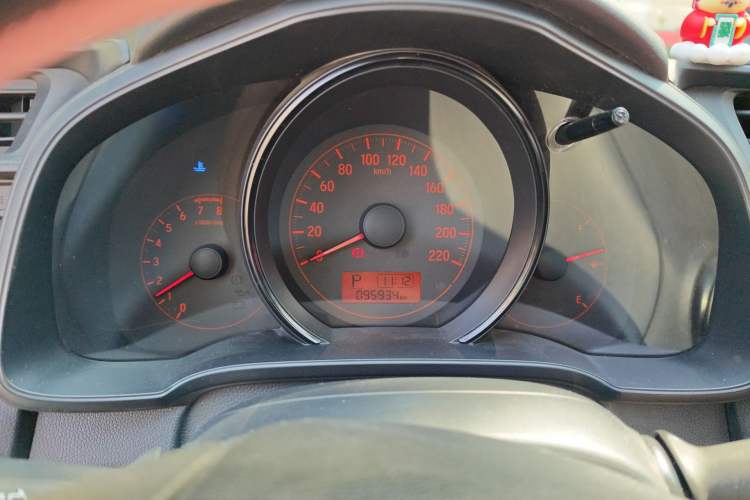 Used Honda Fit 2014 1.5L LX CVT Comfort Model Instrument Cluster