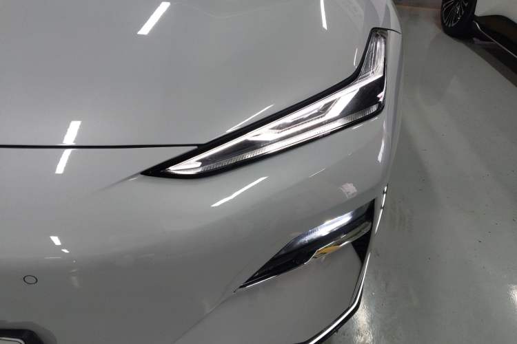 Used Geely Galaxy E8 2025 575 km Exploration Intelligent Driving Edition Left Front Headlight