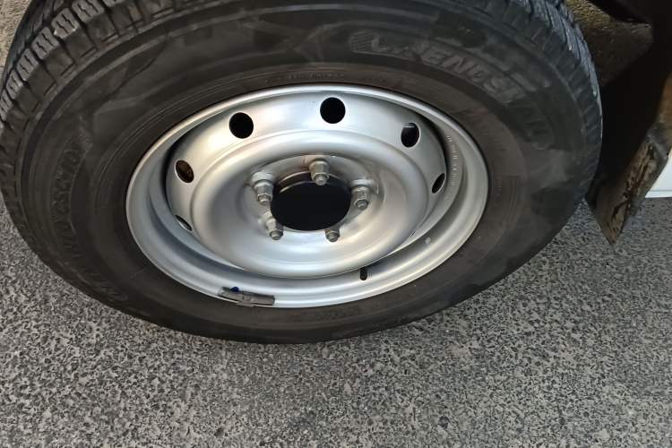 Used Karry Jiangtun E5 2024 268 km Range Open-Window 6-Seater Version
