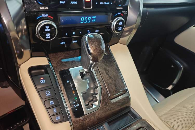 Used Toyota Alphard 2021 Dual-Engine 2.5L Prestige Edition Gear Lever