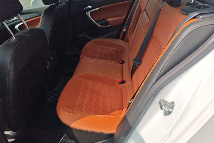 Used Buick Regal 2015 1.6T Elite Tech Model Left Rear Seat