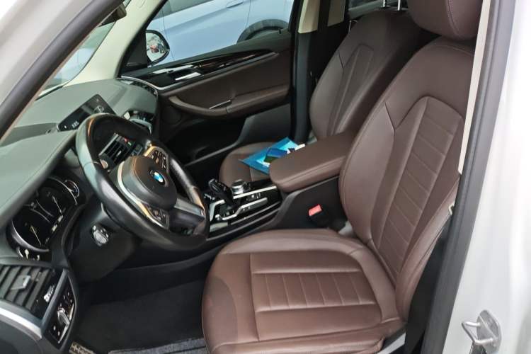 Used BMW X3 2018 xDrive25i M Sport Package China V Left Front Seat