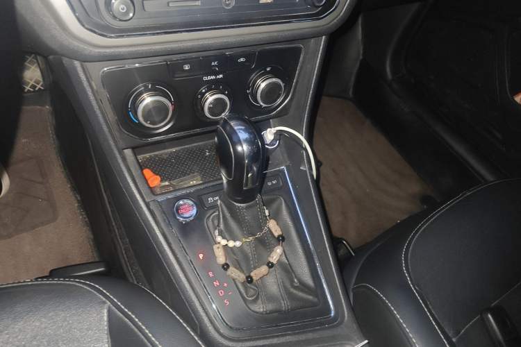 Used Volkswagen Lavida 2017 1.6L Automatic Comfort Edition