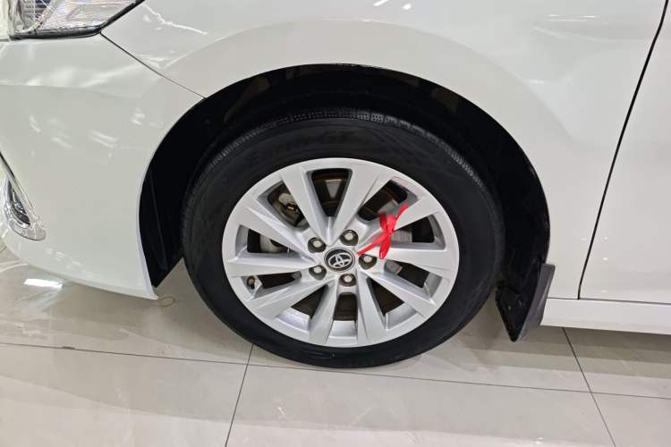 Used Toyota Camry 2023 2.0GVP Premier Edition Left Front Wheel Hub