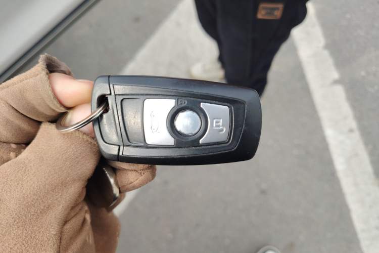 Used BMW X3 2013 Facelifted xDrive20i Luxury Edition
