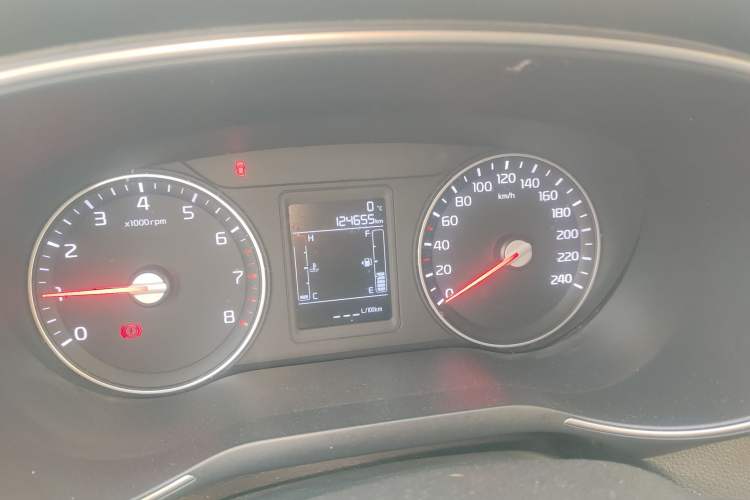 Used Kia KX3 2015 1.6L Manual Two-Wheel Drive GL
