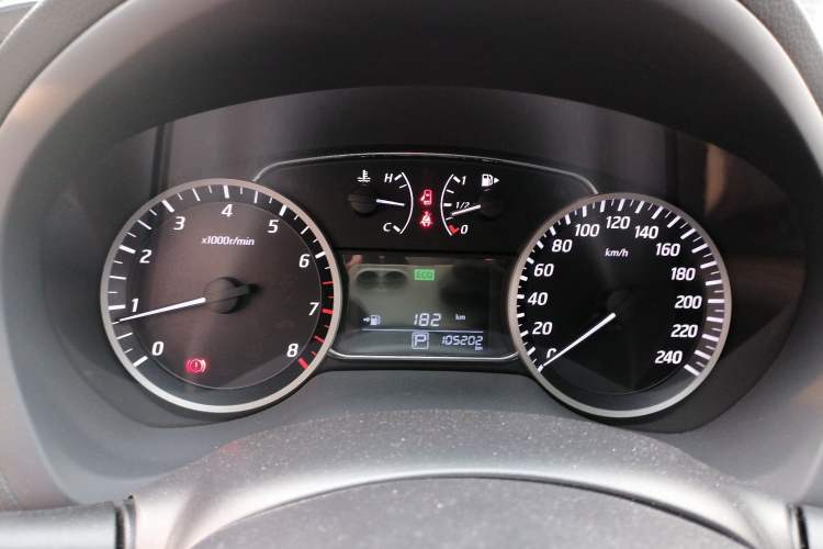 Used Nissan Sylphy 2018 1.6XV CVT Deluxe Edition Instrument Cluster