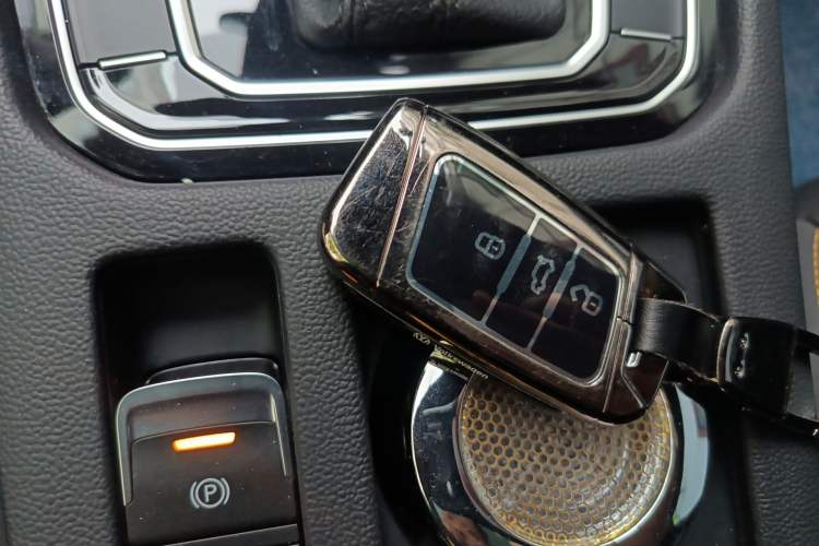 Used Volkswagen FAW-Volkswagen CC 2021 380TSI Striking Edition Vehicle Key